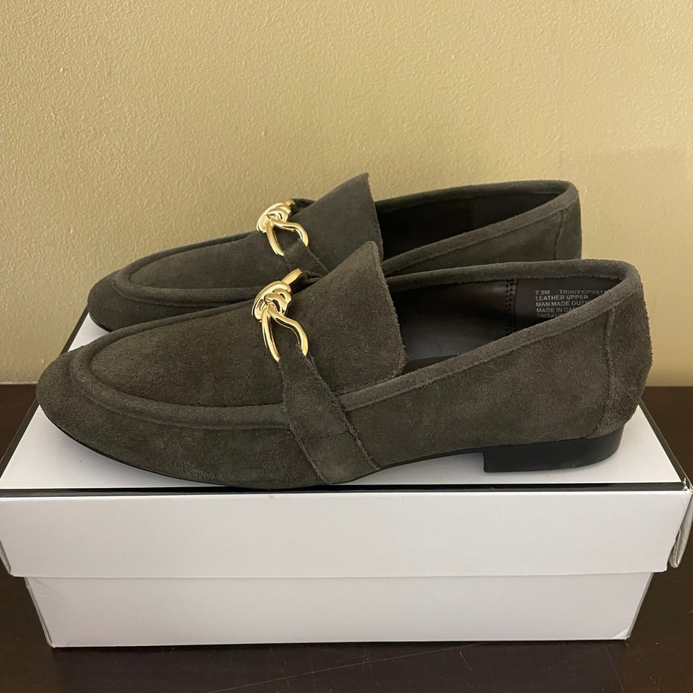 Tahari Trinity Grey Suede Leather Knot Bit Loafers Womens 7.5‎ M Almond Toe Flat
